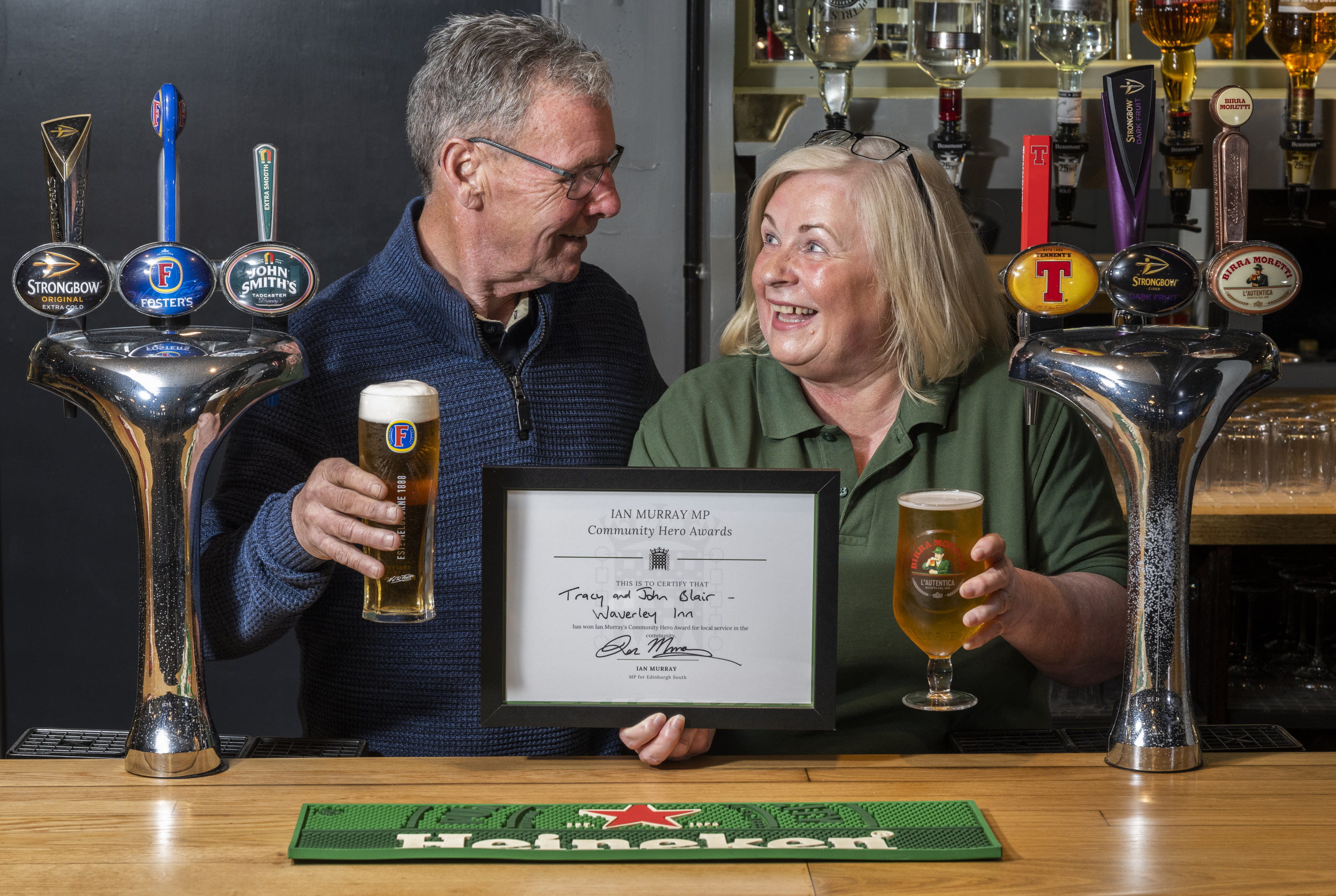 Edinburgh Pub Given a Community Hero Award in Recognition of its Local Community Support