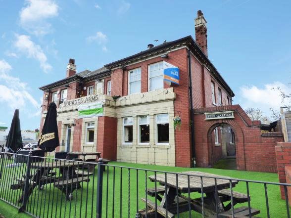 Hopwood Arms Middleton Exterior