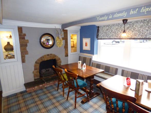 Gun Inn Hyde Interior