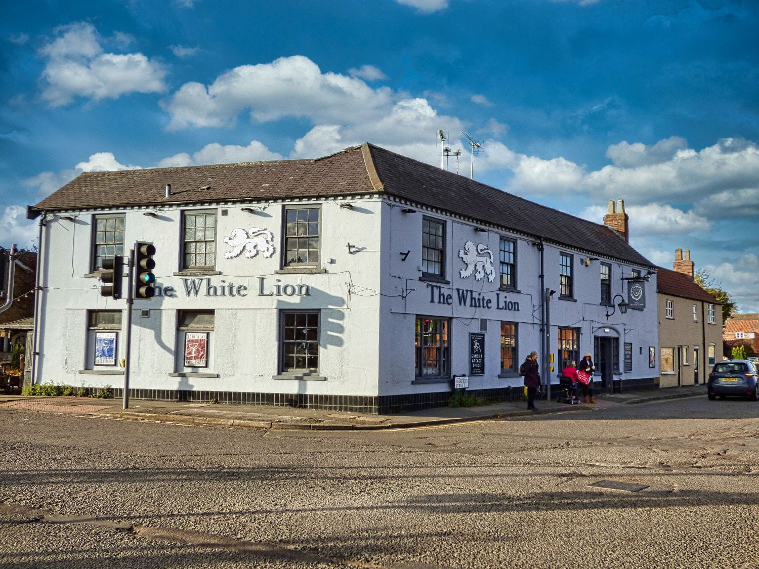 White Lion 1