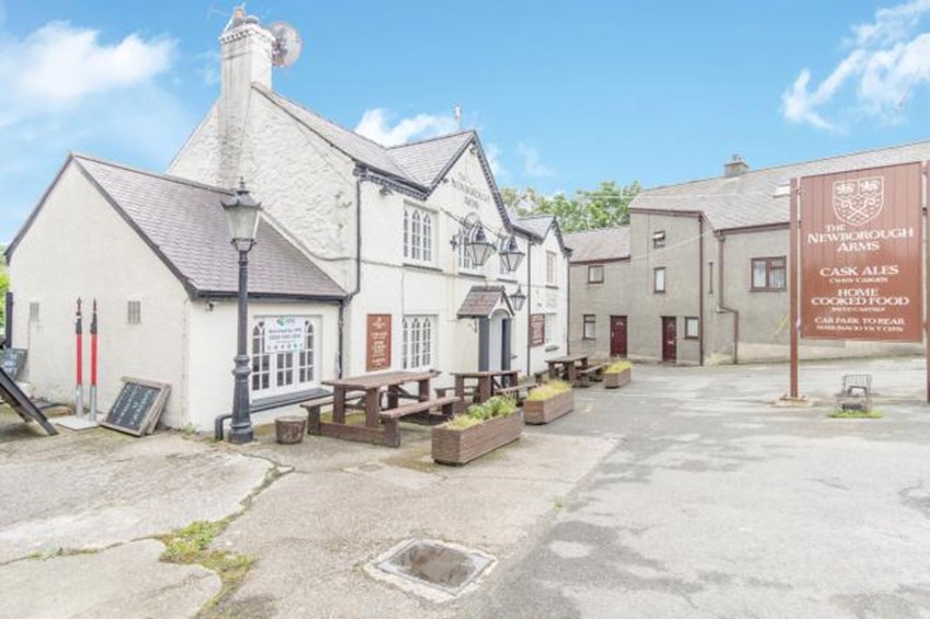 Newborough Arms Caernarfon Exterior