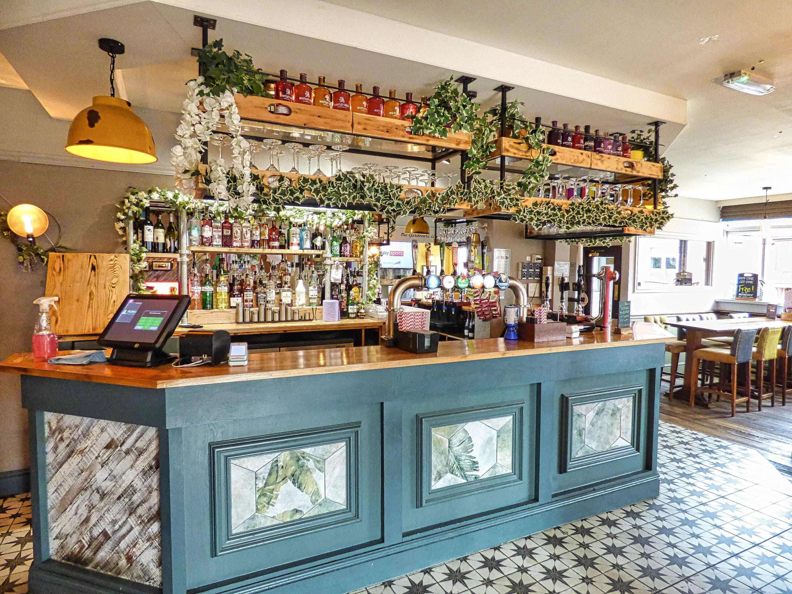 Gardeners Arms Timperley - Bar