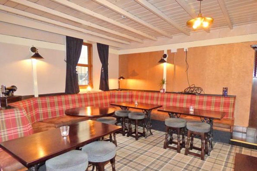 Crown Yeadon
