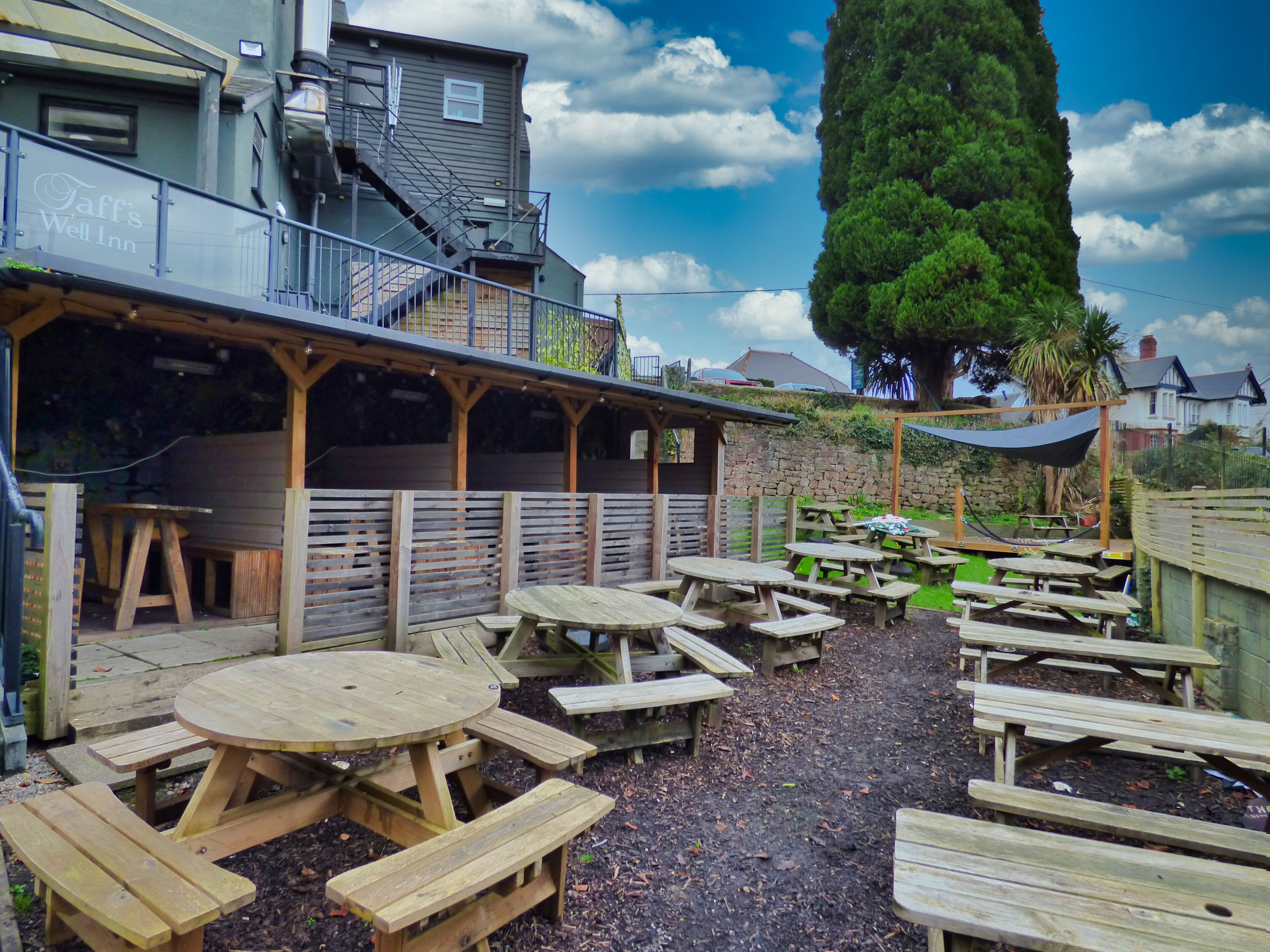 Taffs Well Inn Cardiff