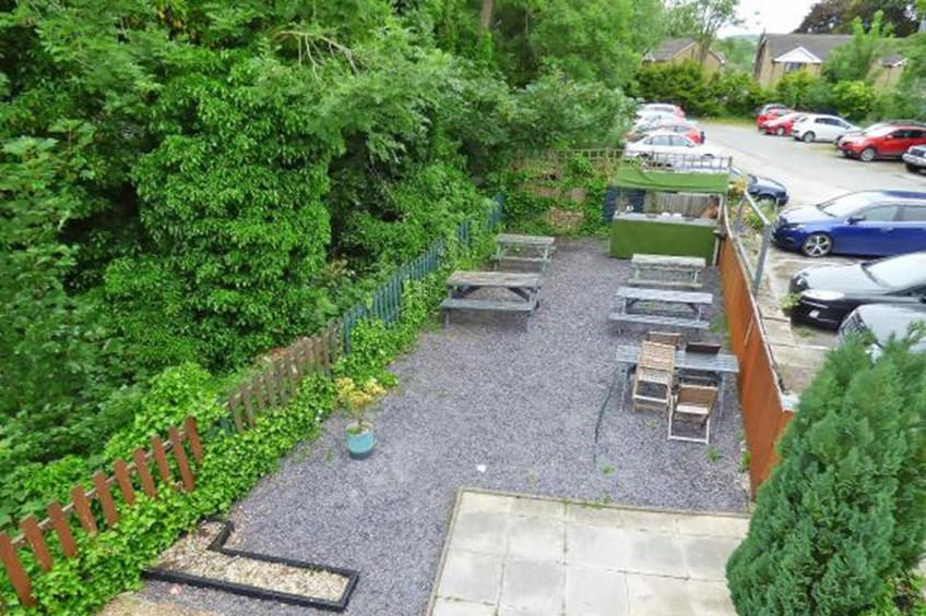White Hart Whaley Bridge