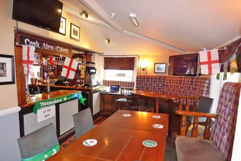 White Hart Whaley Bridge