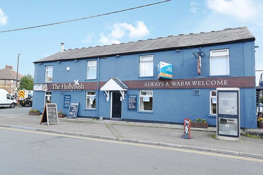 Hollybush Inn Nelson Exterior