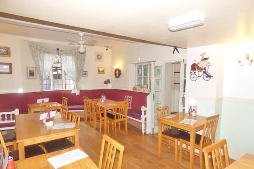 Dining area 2