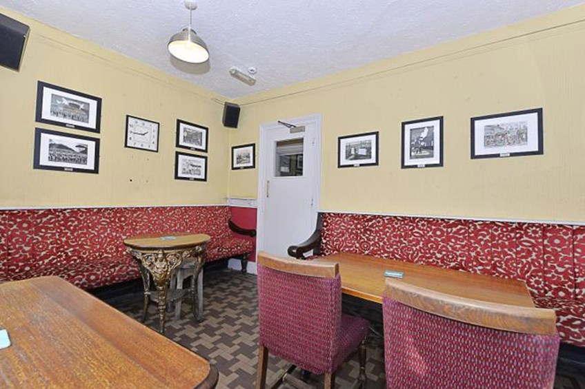 Jolly Potters Stoke on Trent Interior