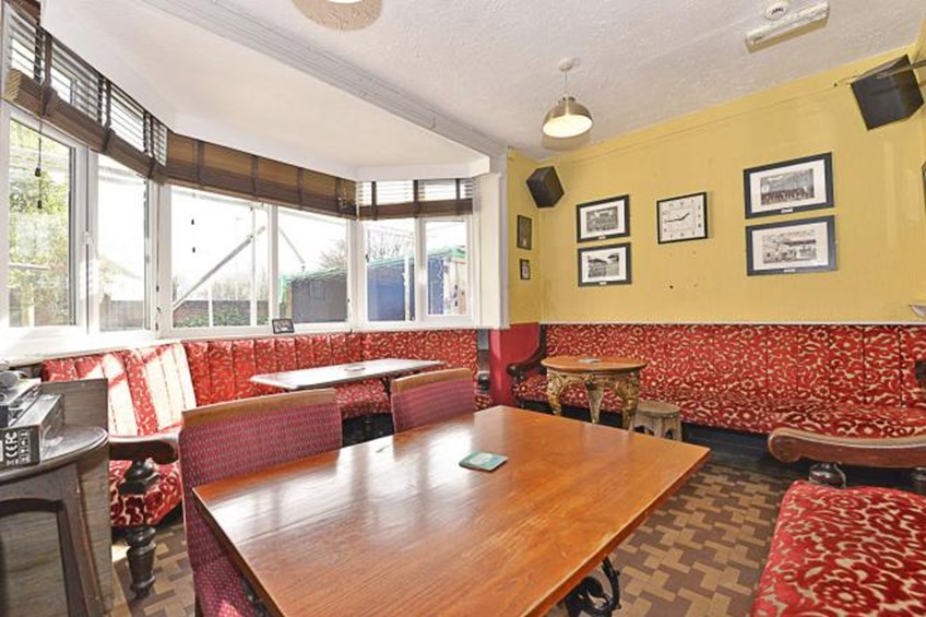 Jolly Potters Stoke on Trent Interior