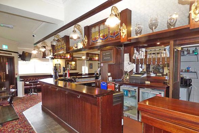 Tam Bain Tavern Laurieston