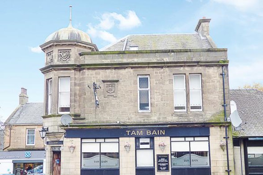Tam Bain Tavern Laurieston
