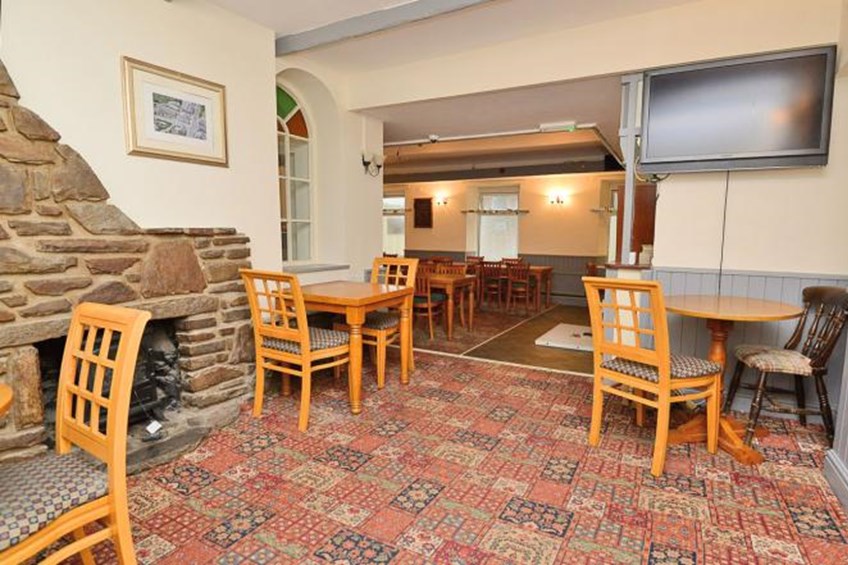 Plough & Harrow Penpedairheol