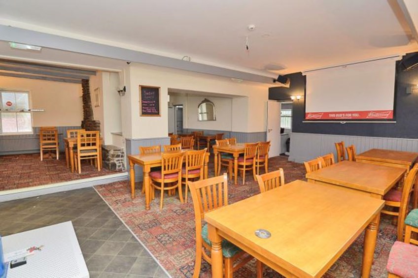 Plough & Harrow Penpedairheol