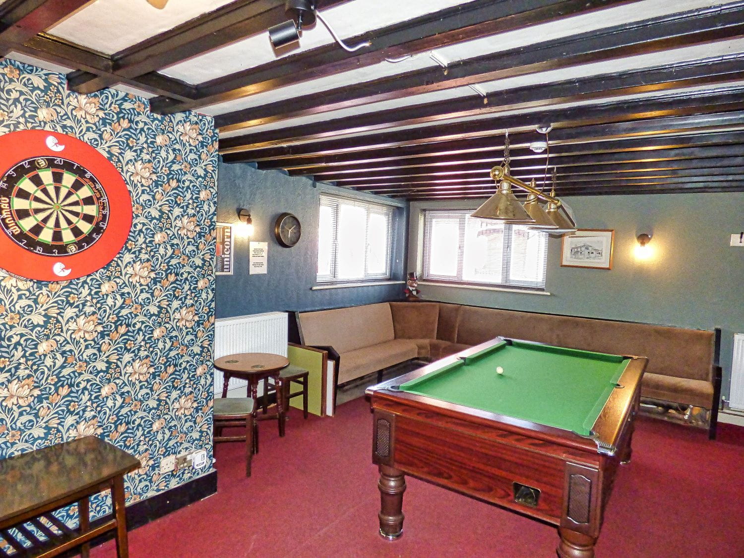 Fox and Hounds 7