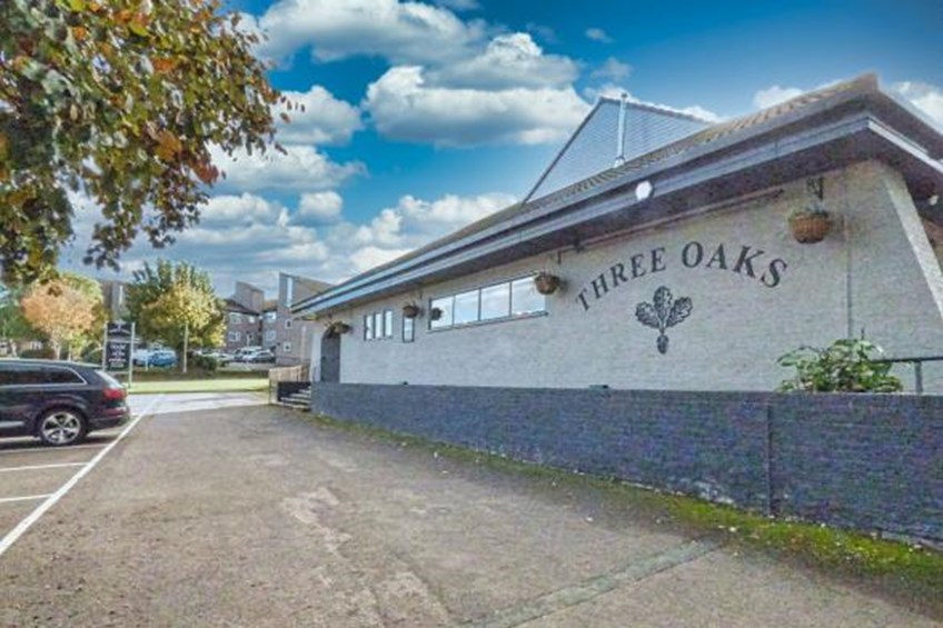 Three Oaks Gloucester